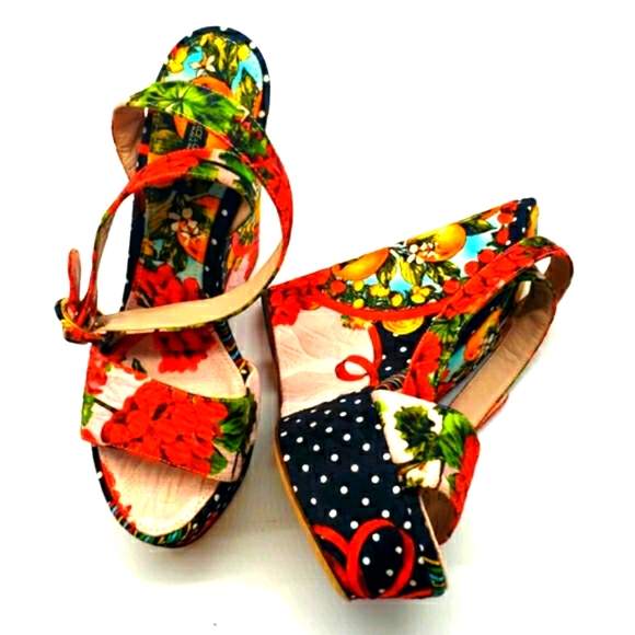 Dolce & Gabbana size 40 1/2 color multi 100% Authentic 10 inches long - Picture 6 of 15